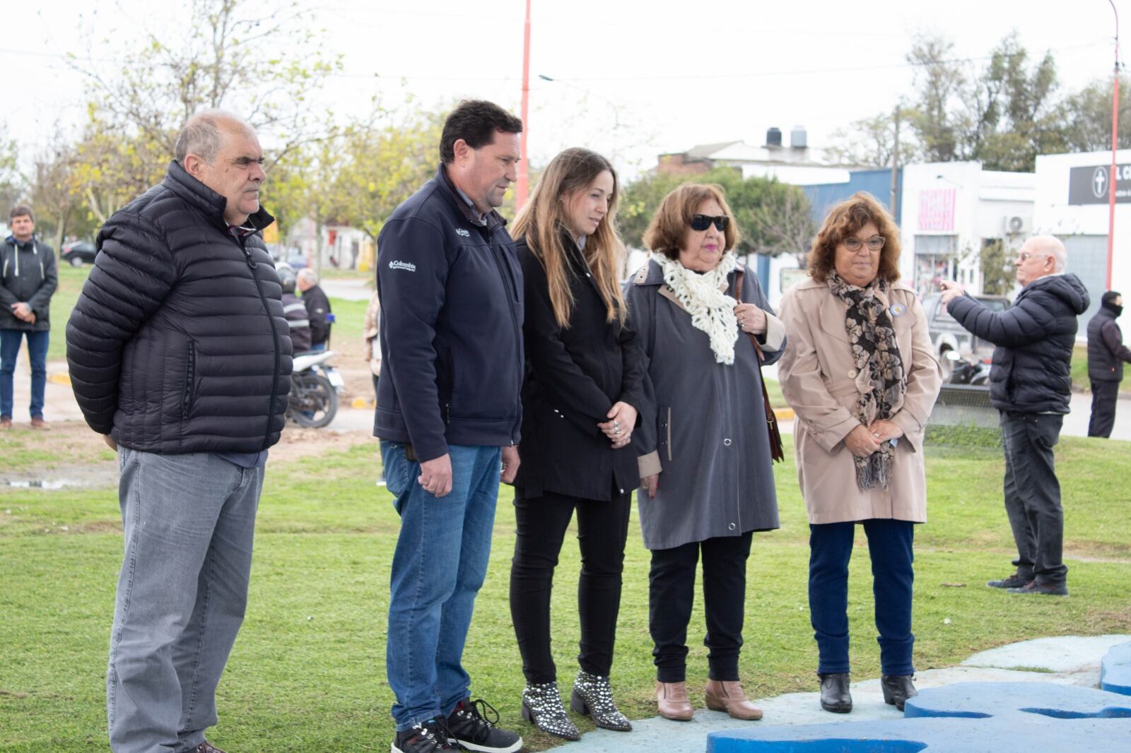 ofrenda floral al conmemorarse el 41º aniversario del fallecimiento de Héctor Ricardo Volponi