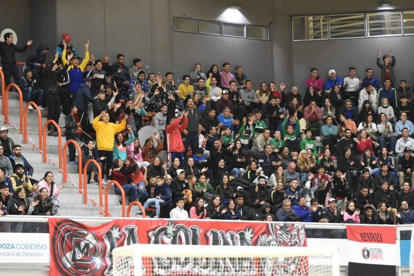 Mendoza campeón argentino de futsal.