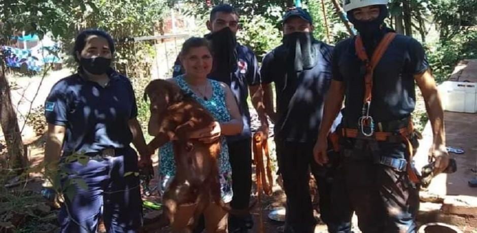 Bomberos Voluntarios de Eldorado realizaron un doble rescate.