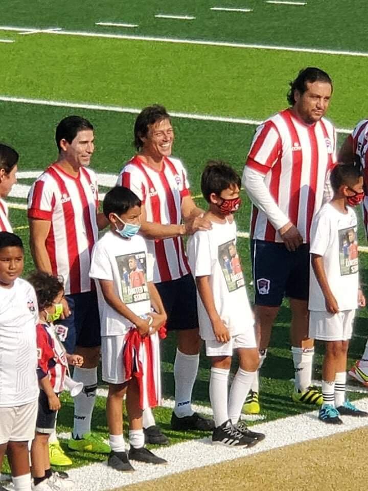 Almeyda vistió la camiseta del Chivas