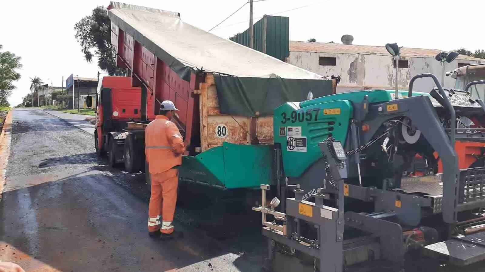 Finalizan obras viales en colectora Apóstoles Norte.