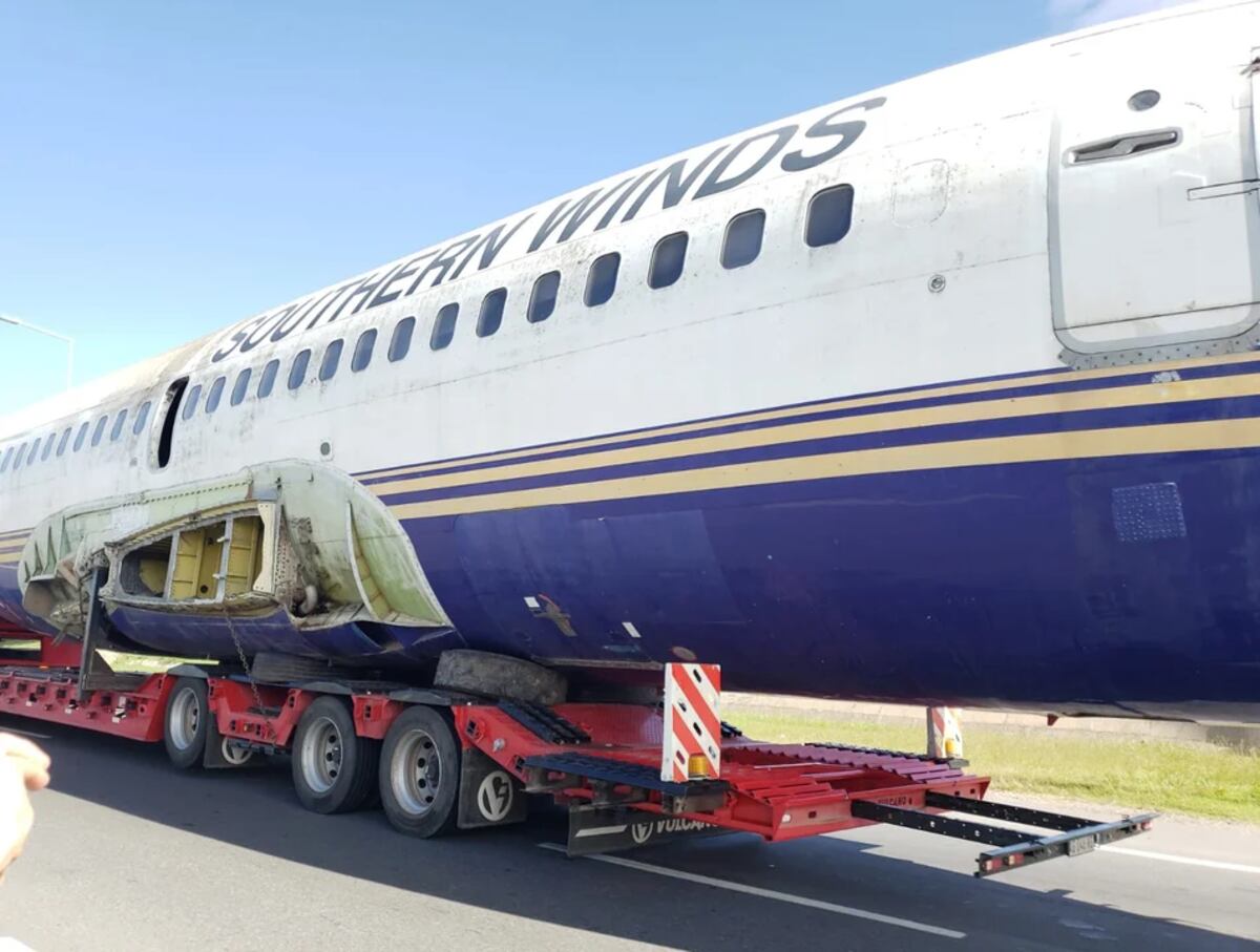 Un enorme avión fue visto en Circunvalación: el especial motivo de su traslado por Córdoba