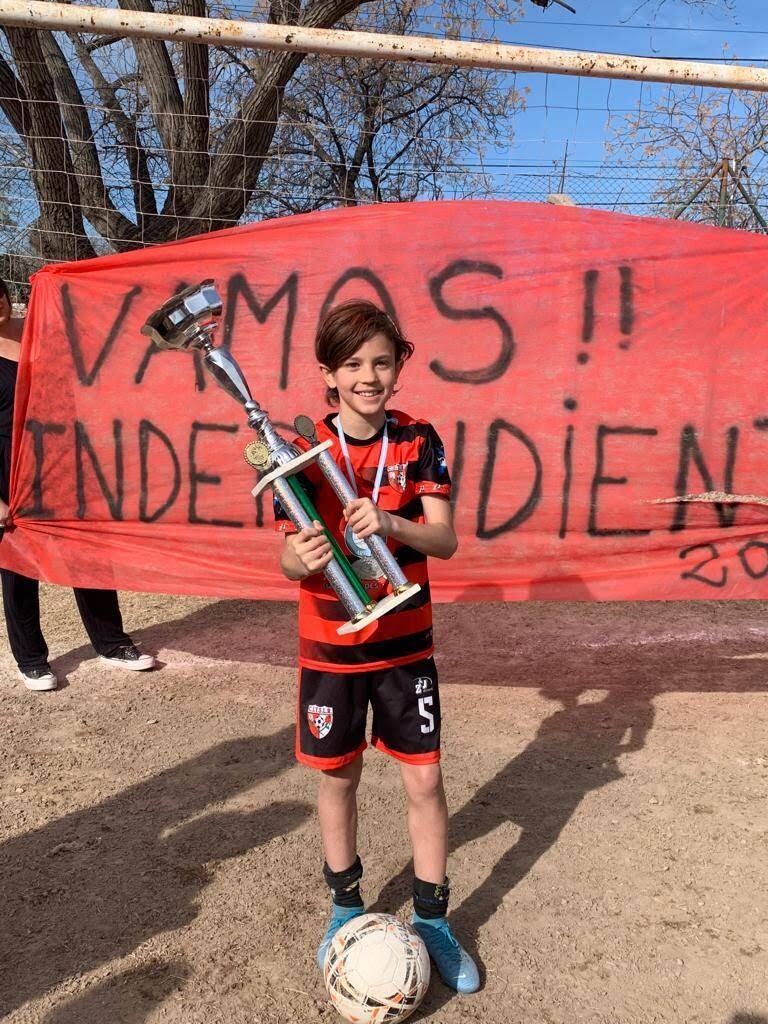 Mateo en su Independiente Las Rosas, de Tunuyán.