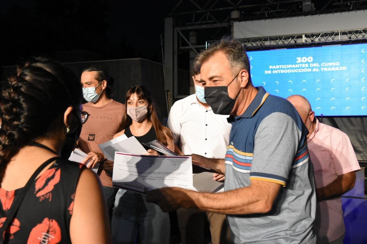 Luis Castellano encabezó el cierre del año del programa “Jóvenes con Más y Mejor Trabajo”