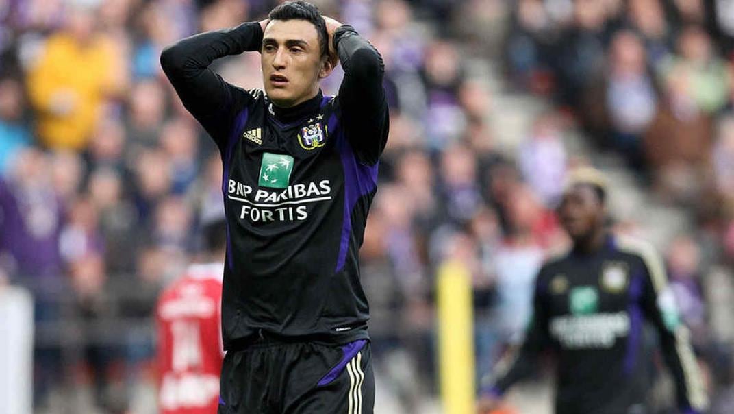 Matías Suárez ya presentaba problemas en su rodilla cuando jugaba en Anderlecht (Foto: web).