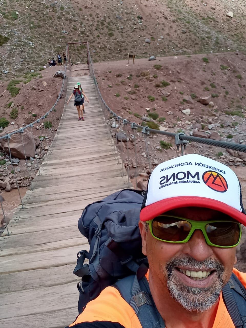 Ricardo Poggi, el hombre que subió el Aconcagua a los 63 años con su familia