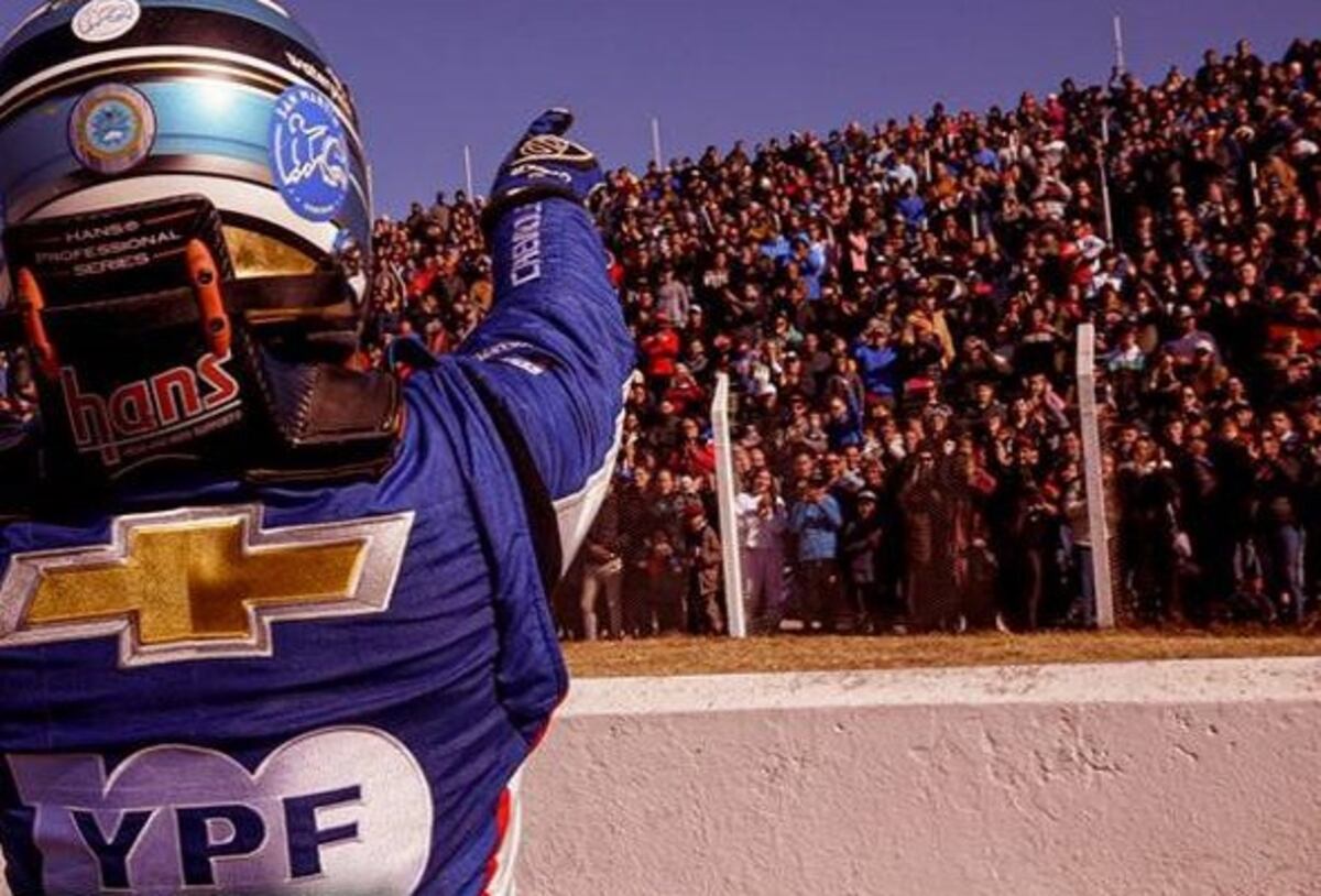 TC2000: Llaver ganó ante una multitud en el Cabalén