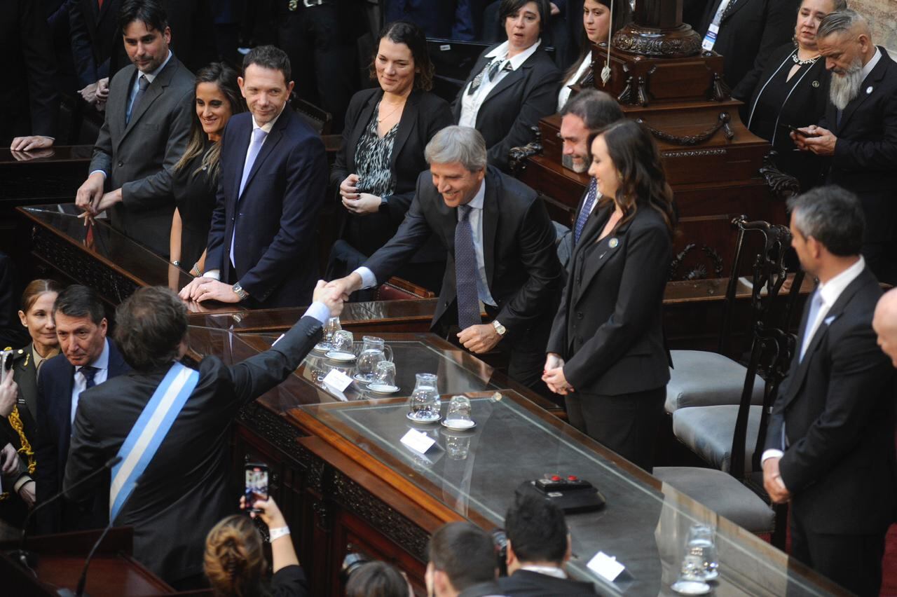 Milei presenta el presupuesto 2025 en el Congreso. (Gentileza Clarín)