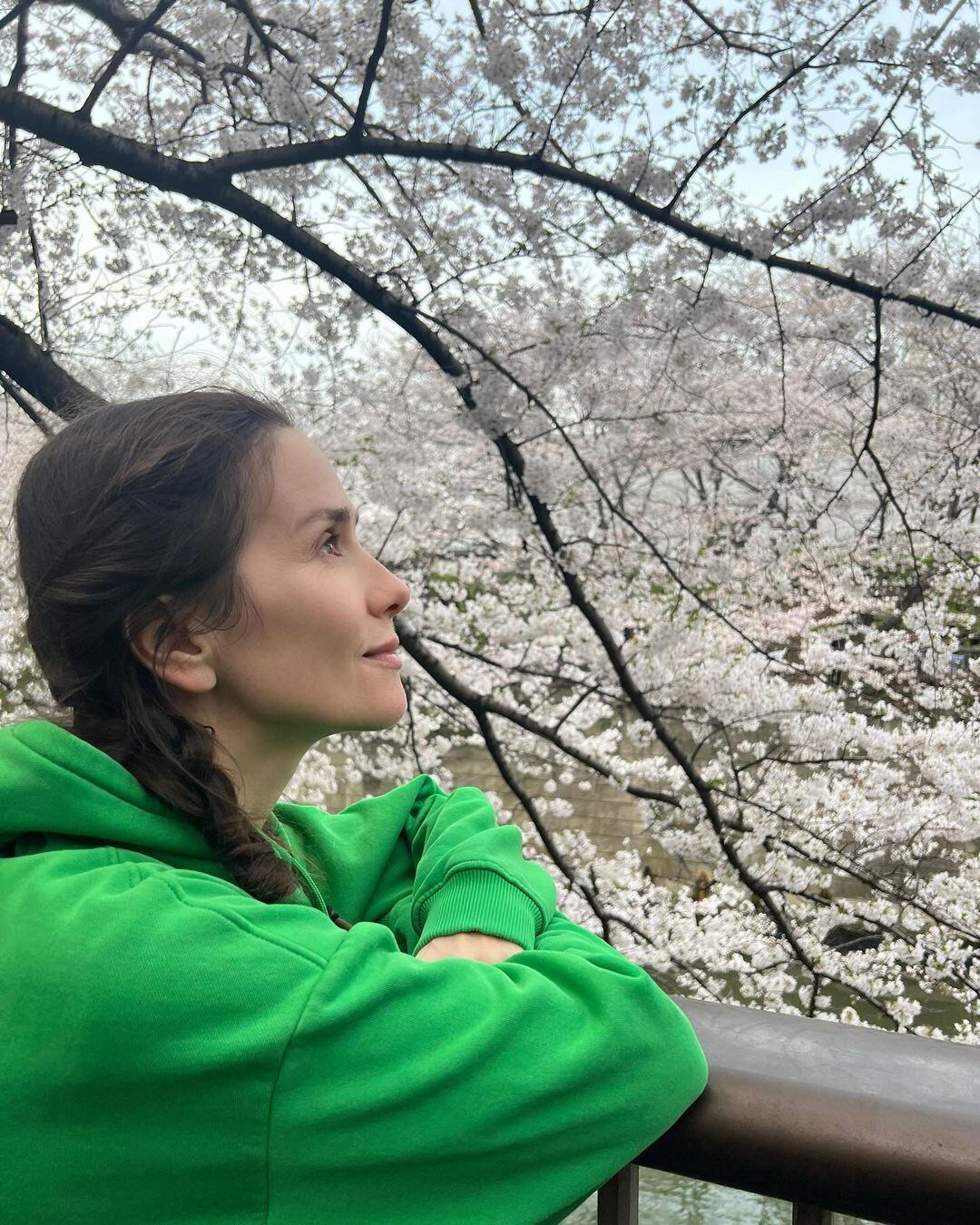 Natalia Oreiro y Merlin Atahualpa en Japón.