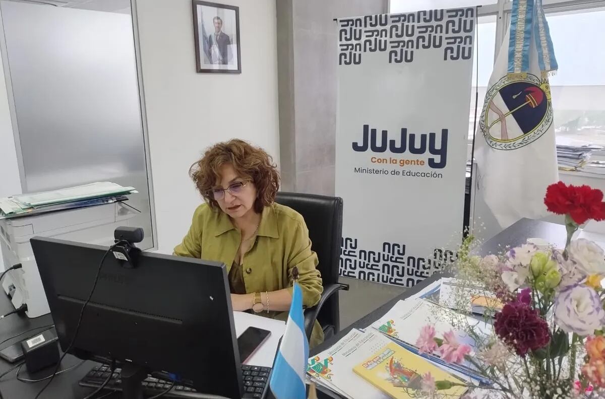 La ministra de Educación de Jujuy, Miriam Serrano, dijo que el operativo Aprender permitirá obtener un panorama amplio y detallado sobre el estado de los aprendizajes en las instituciones educativas.