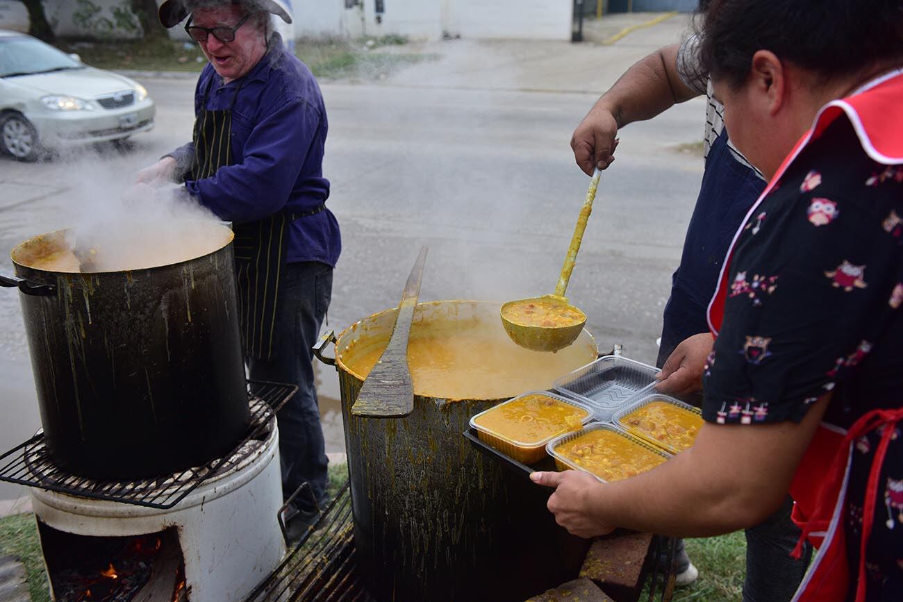 9 de julio, día de la Independencia, una jornada para disfrutar del locro argentino. (José Gabriel Hernández / La Voz)