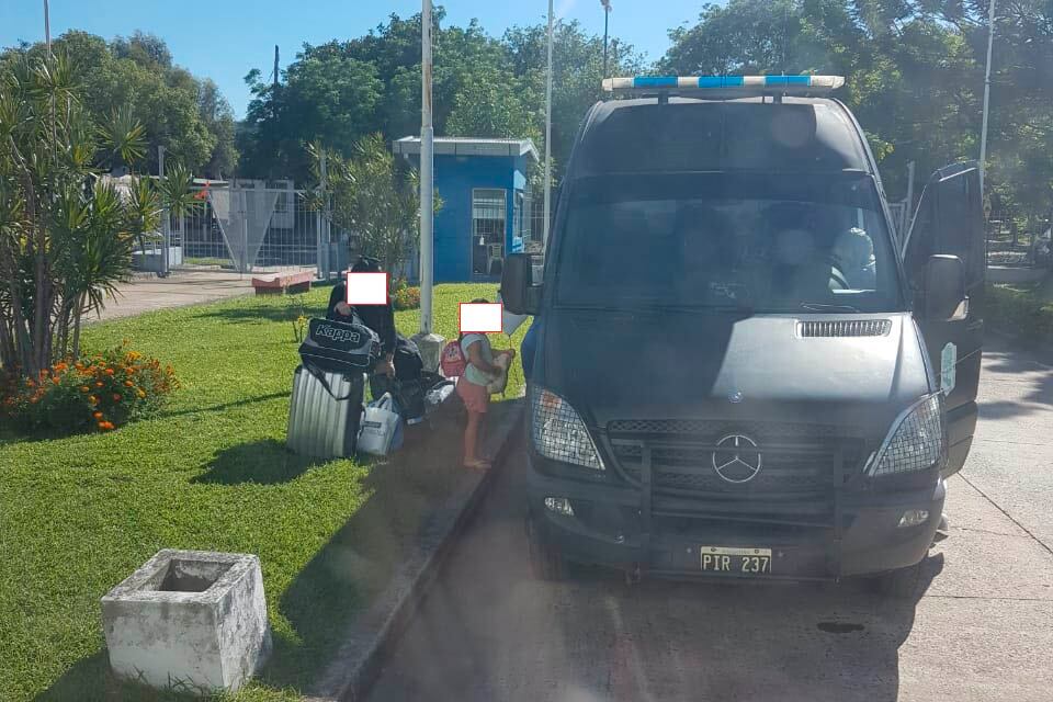 Un grupo de personas de Clorinda volvió a esa ciudad para continuar la cuarentena