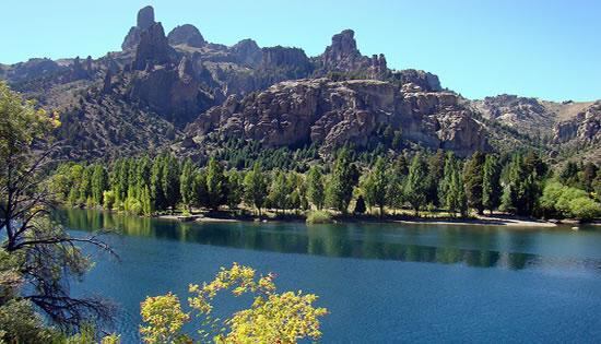 El Valle Encantado posee una magia única a tan solo kilómetros de Bariloche.