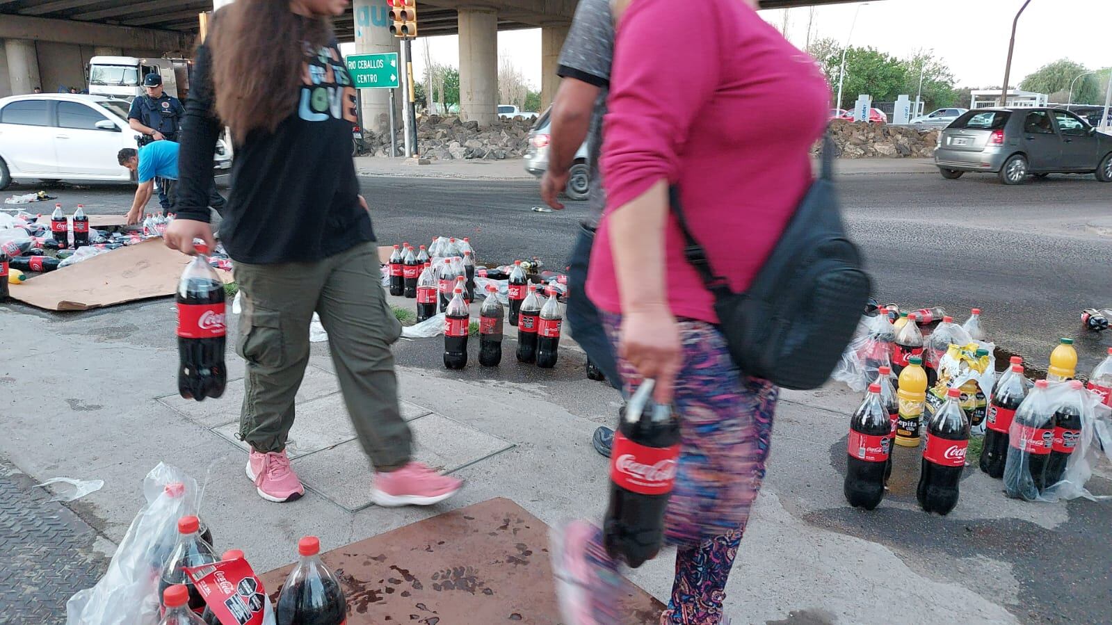 camión de coca coca vuelva av la voz del interior