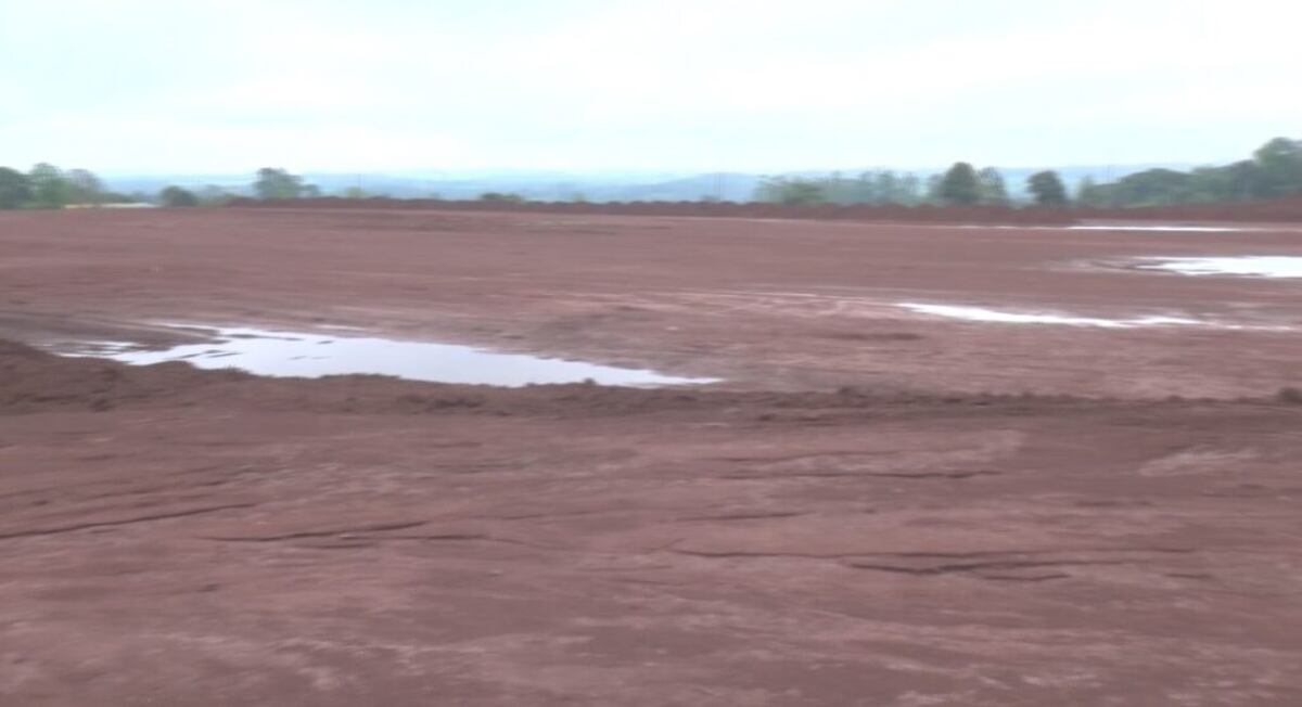 Eldorado: se encuentran realizando conexiones de riego para el futuro estadio