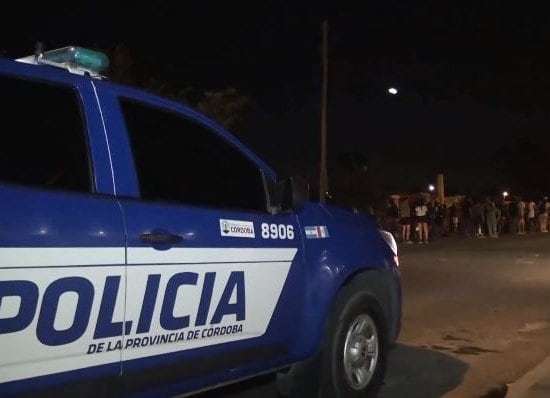 Desarticularon un evento con 60 personas en barrio Liceo.