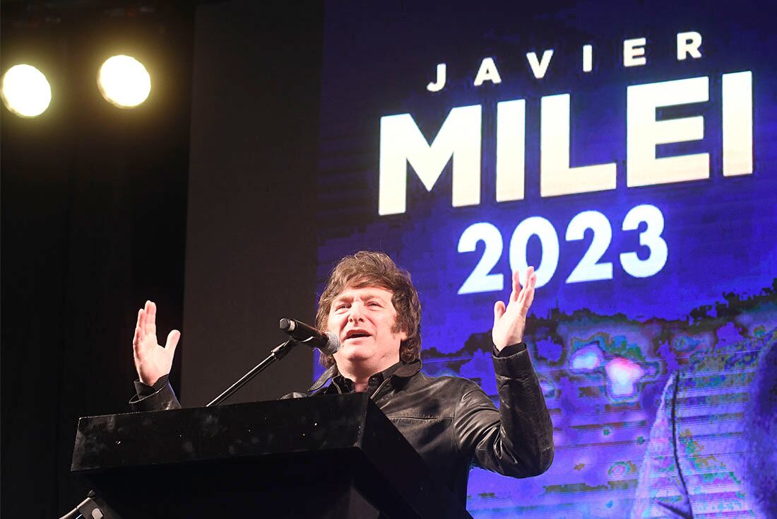 Javier Milei y su plan económico de cara al 2023: “El peso es la moneda de la casta y no sirve ni para abono”. 