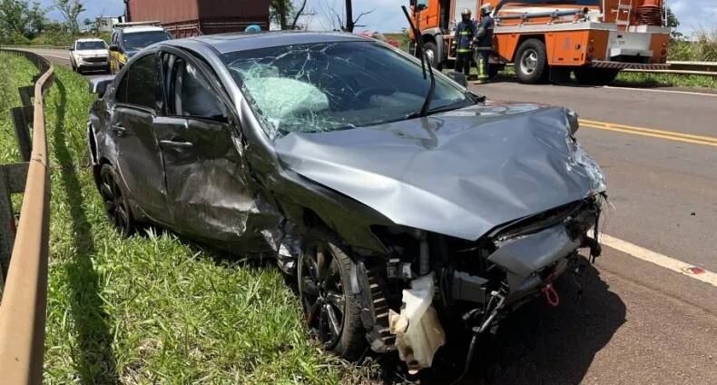 Así quedó el auto contra el que impactaron los chaqueños hinchas de Boca en Brasil.