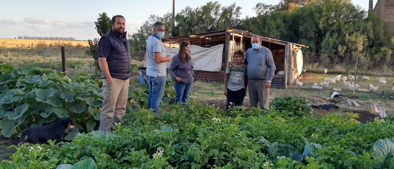 El Intendente Carlos Sánchez recorrió Orense, Bellocq y Lin Calel