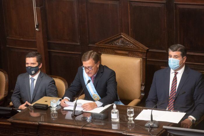 El gobernador Rodolfo Suarez anunció que no desdoblará las elecciones con Nación. Foto: Prensa Gobierno Mendoza.