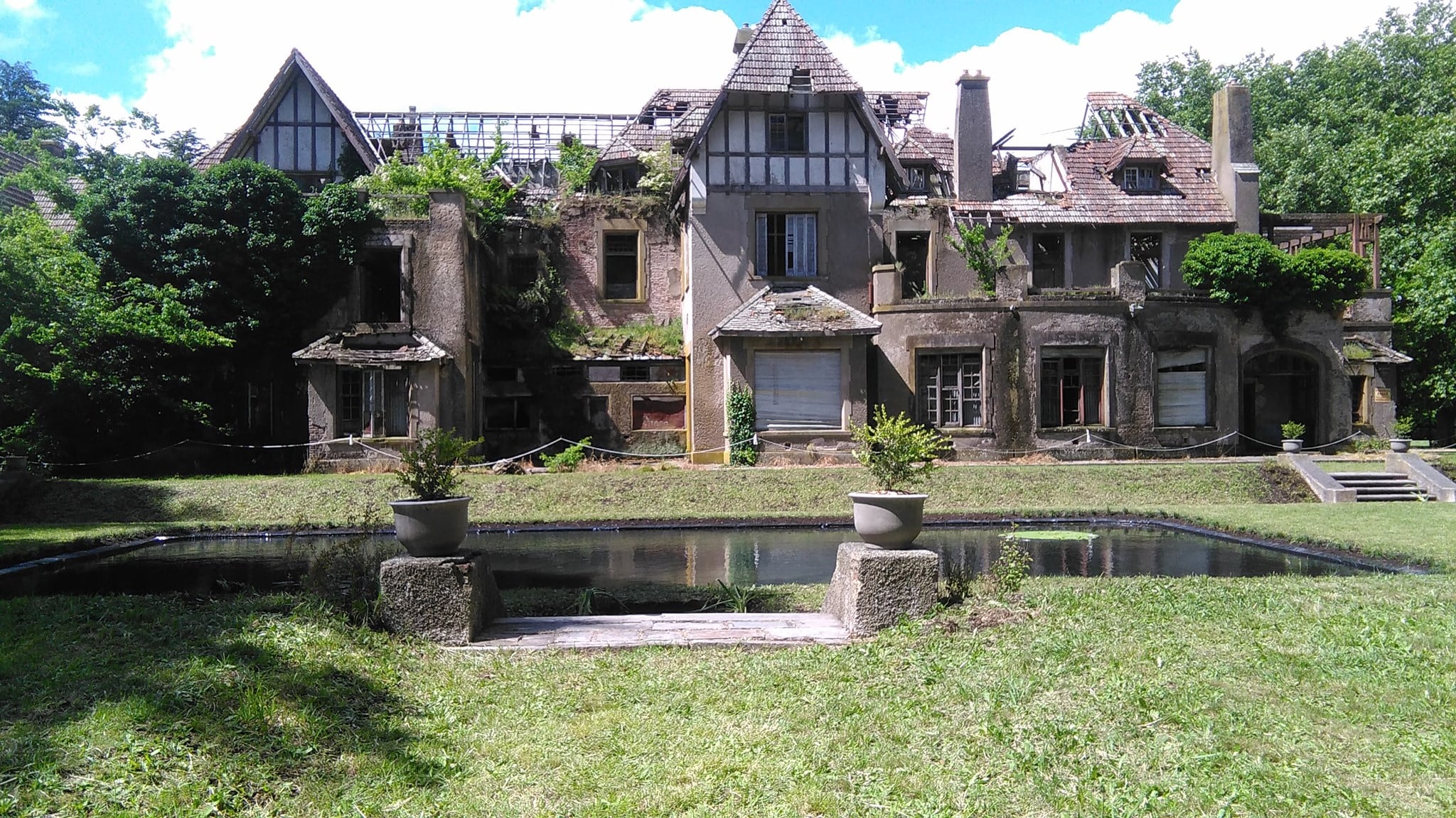 Así luce el palacio Sans Souci en Tandil