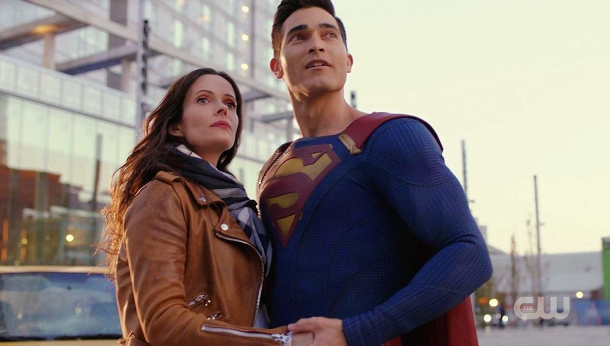 La película de Superman también se retira.