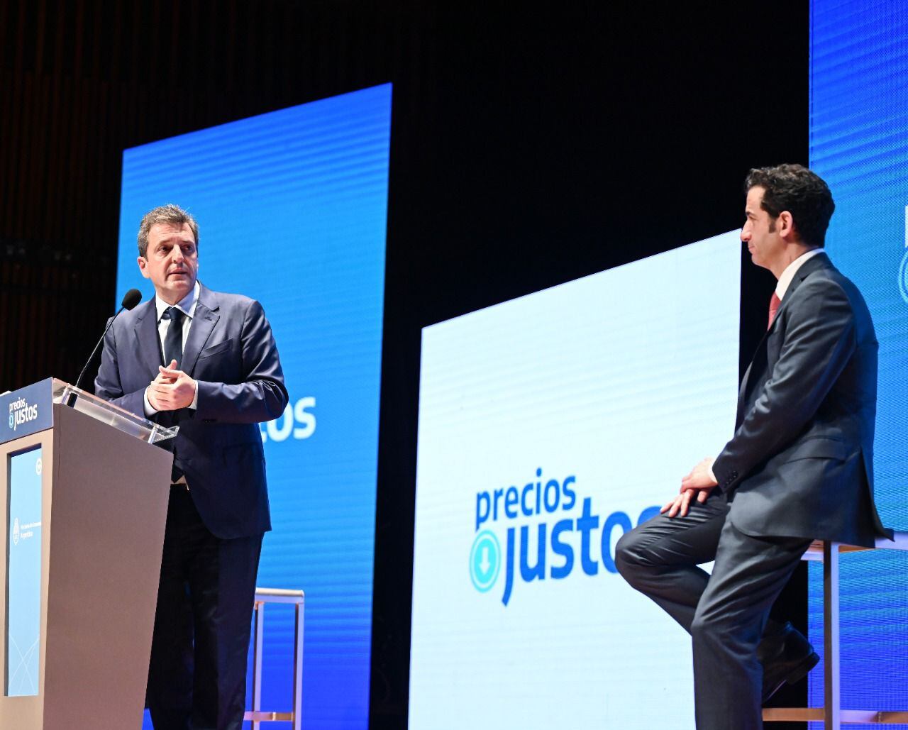 Massa y Tombolini durante el anuncio del lanzamiento de Precios Justos.