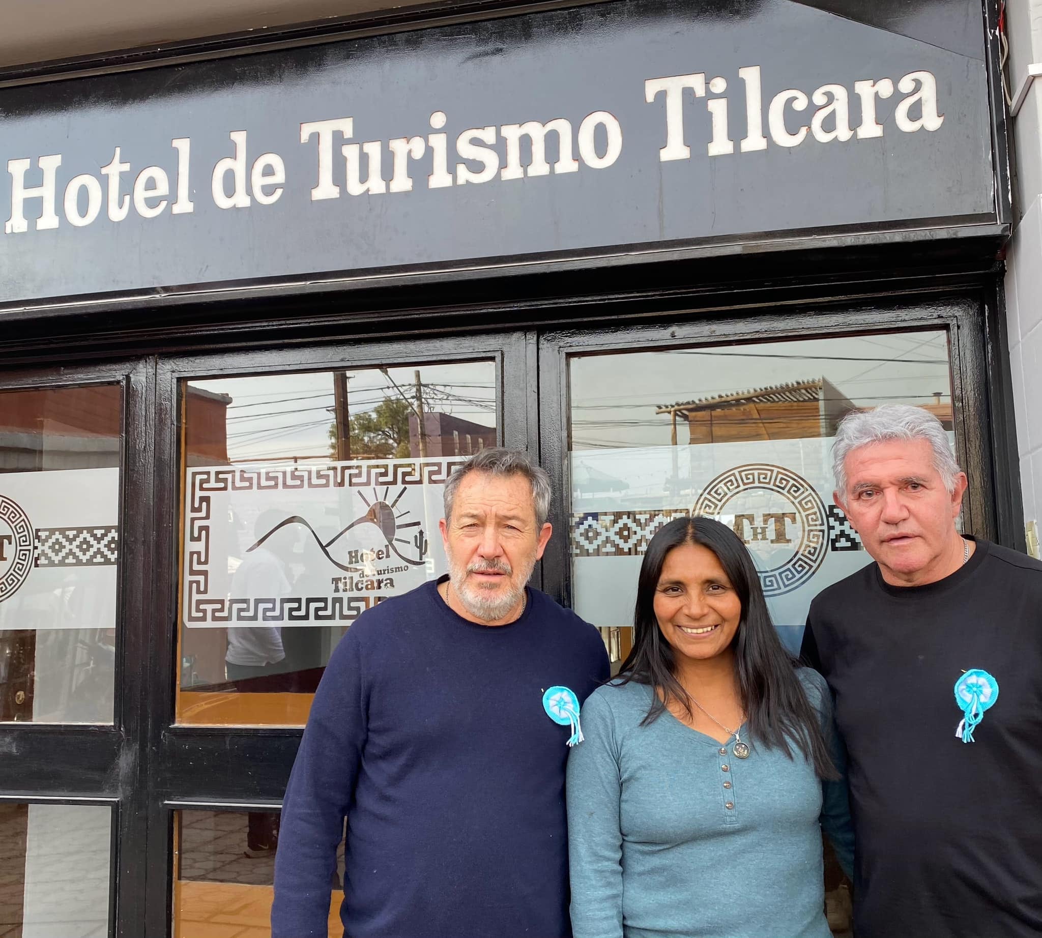 La intendente de Tilcara, Sonia Pérez, recibió personalmente a Carlos Tapia y Jorge Burruchaga a su arribo a la ciudad turística jujeña que es "Capital de la Arqueología".