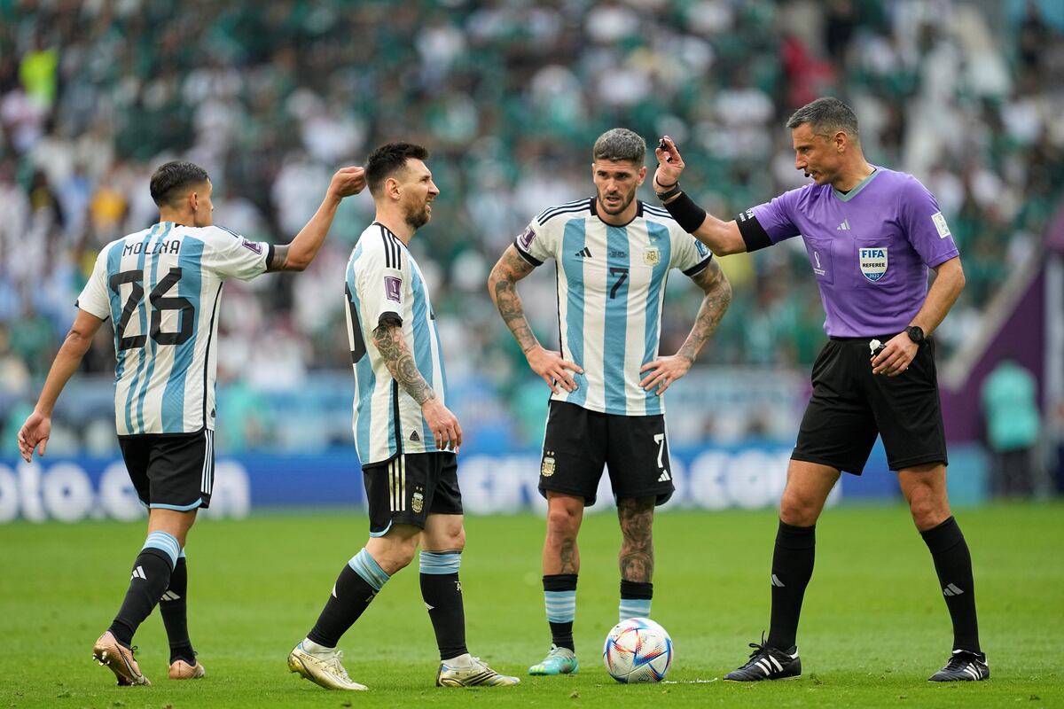 Dura derrota de la Selección Argentina en el Mundial Qatar 2022: el lamento del cordobés Nahuel Molina