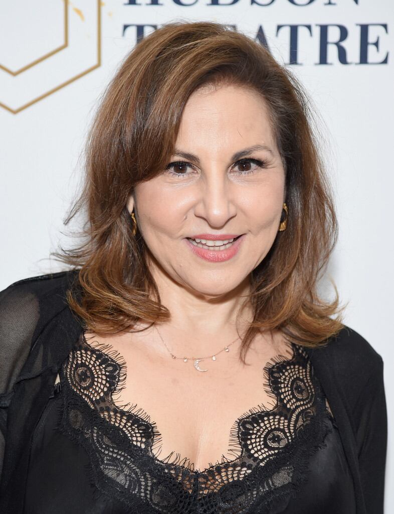 Kathy Najimy, Mary Sanderson.