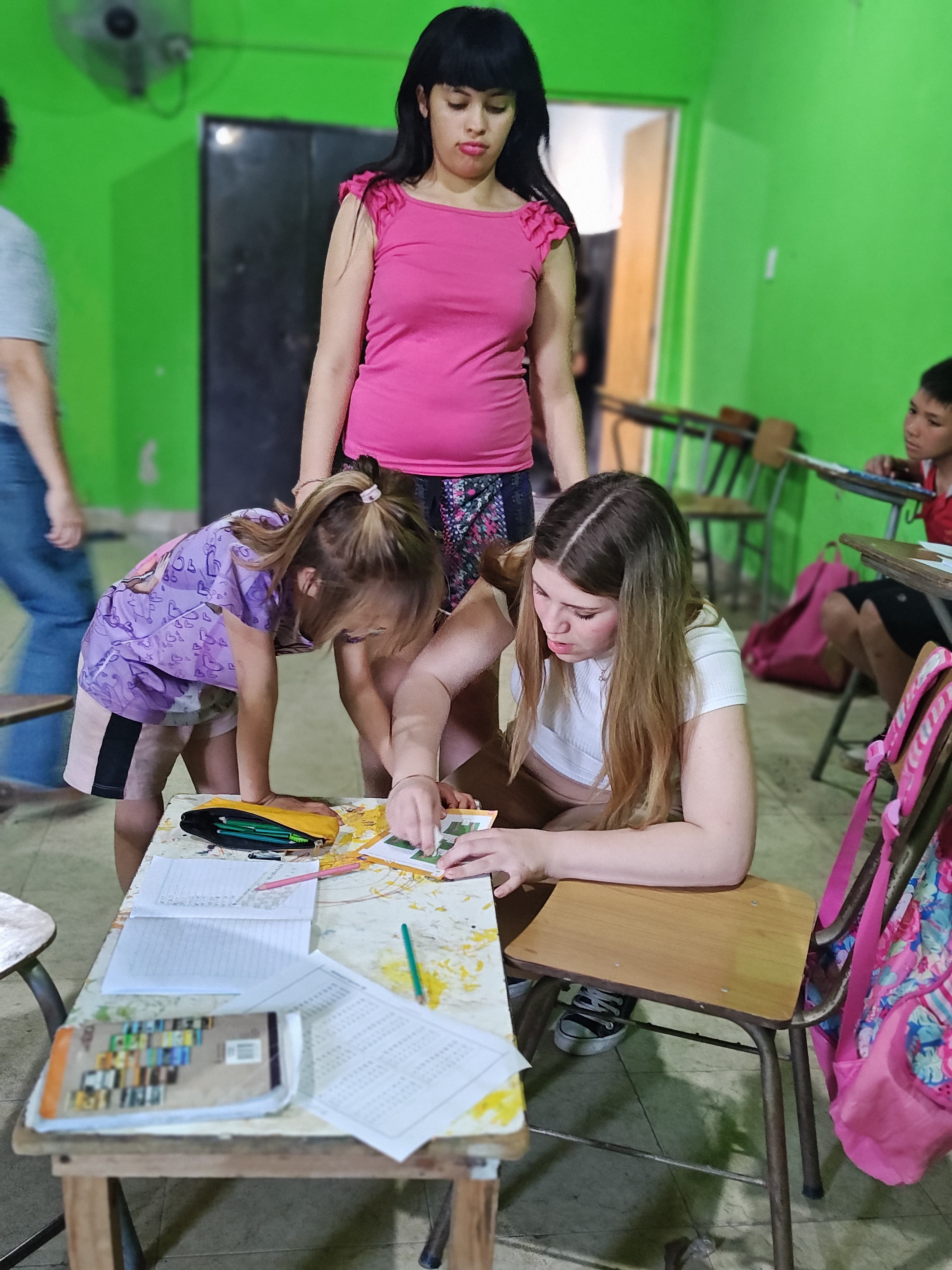 Acompañamiento escolar en barrio San Martín, Paraná, Entre Ríos.