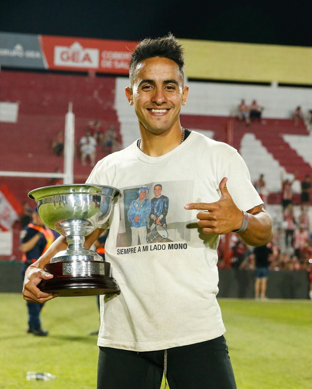 Sebastián Corda logró el ascenso con Instituto y tiene un año más de contrato, aunque "no sabe" qué será de su futuro. (Prensa IACC).