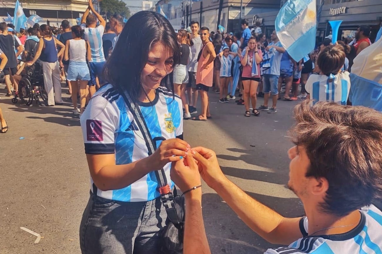 Villa María. Tomás y Abigail celebraron su amor además del Mundial.