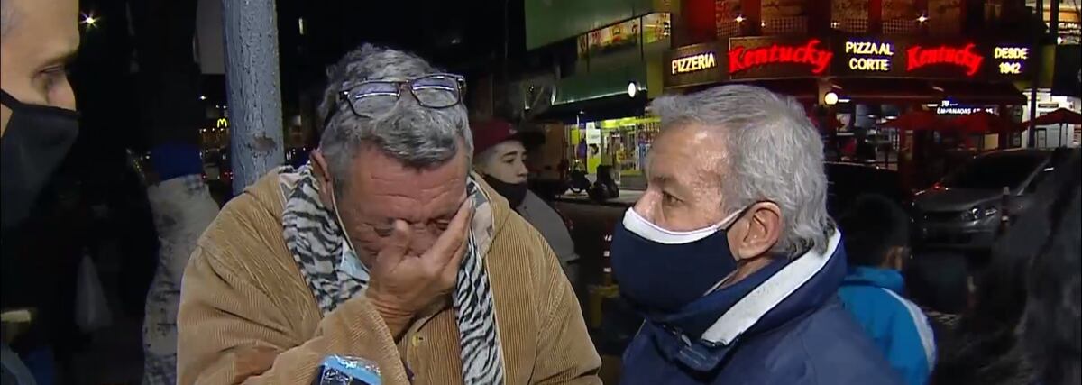 Un hombre de 58 años lloró por no recibir una vianda: “Laburé toda mi vida y así terminé”