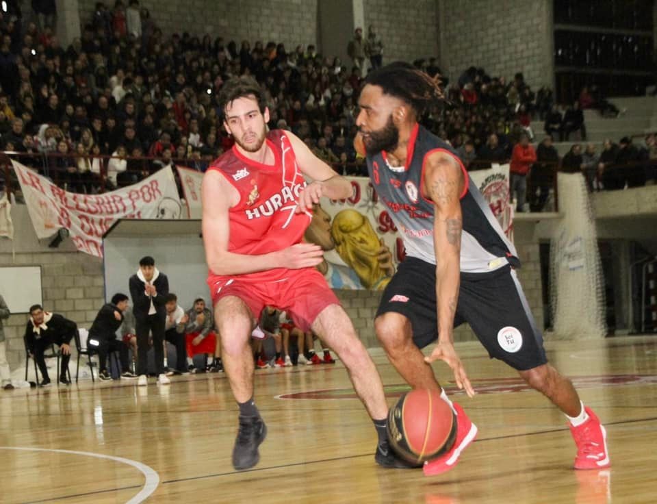 Huracán campeón del Apertura de Primera División de Básquet de Tres Arroyos