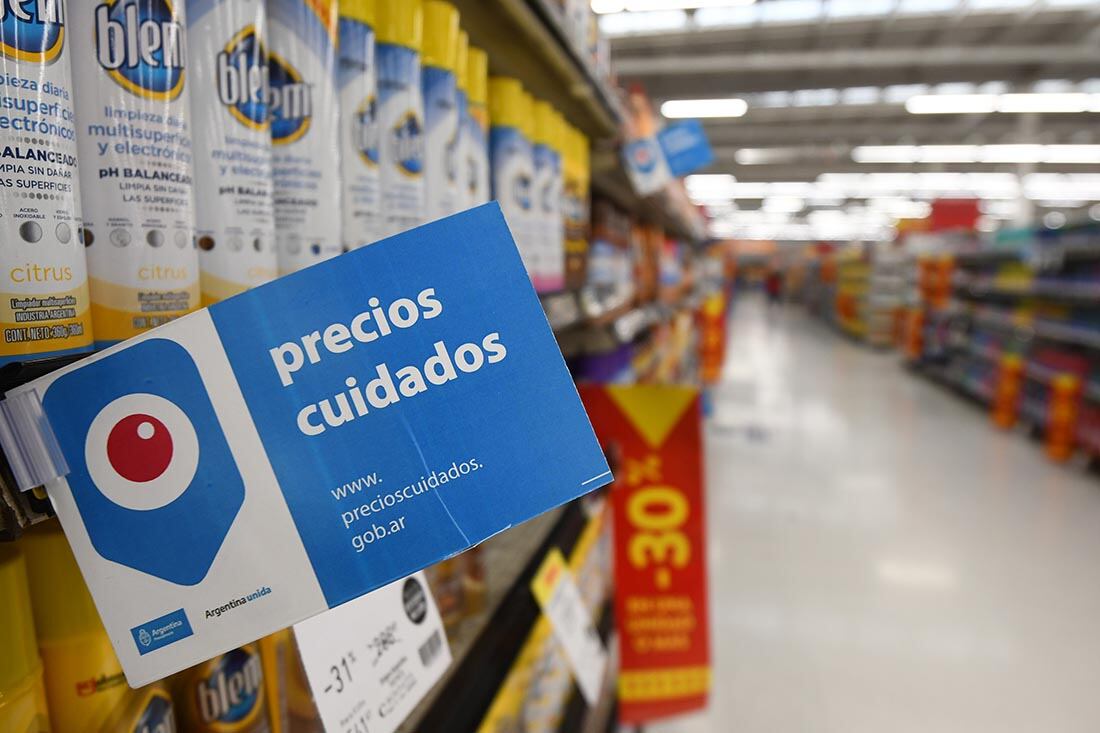 Una de las mayores preocupaciones del programa se ubica en hacerle frente al desabastecimiento. Foto: José Gutiérrez/Los Andes. 