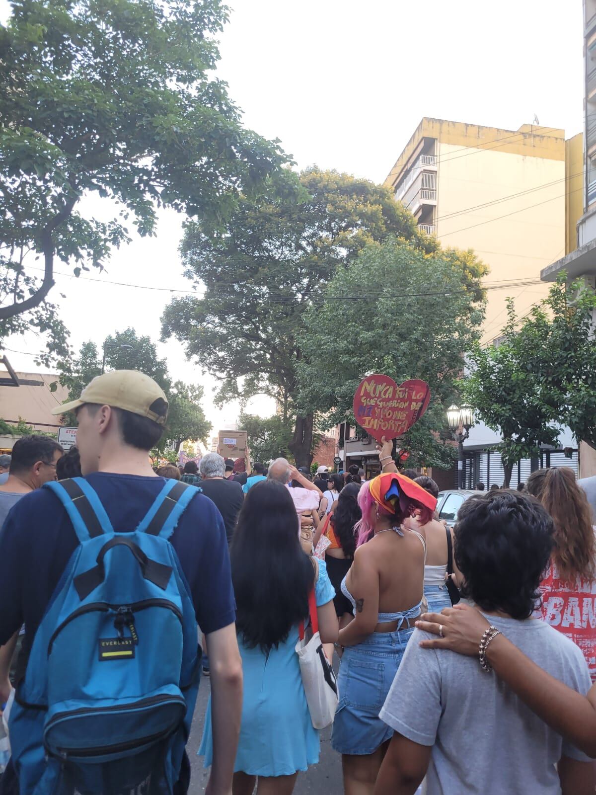 La Marcha se desarrolló en paz, en un ambiente familiar de respeto.