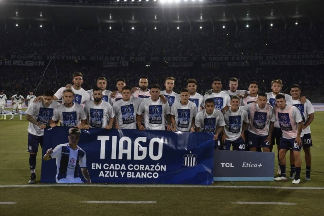 El homenaje a Thiago Esquivel (Facundo Luque / La Voz)