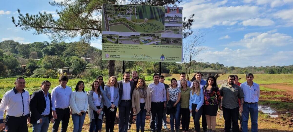 Autoridades nacionales y municipales recorrieron el Lago Ziegler