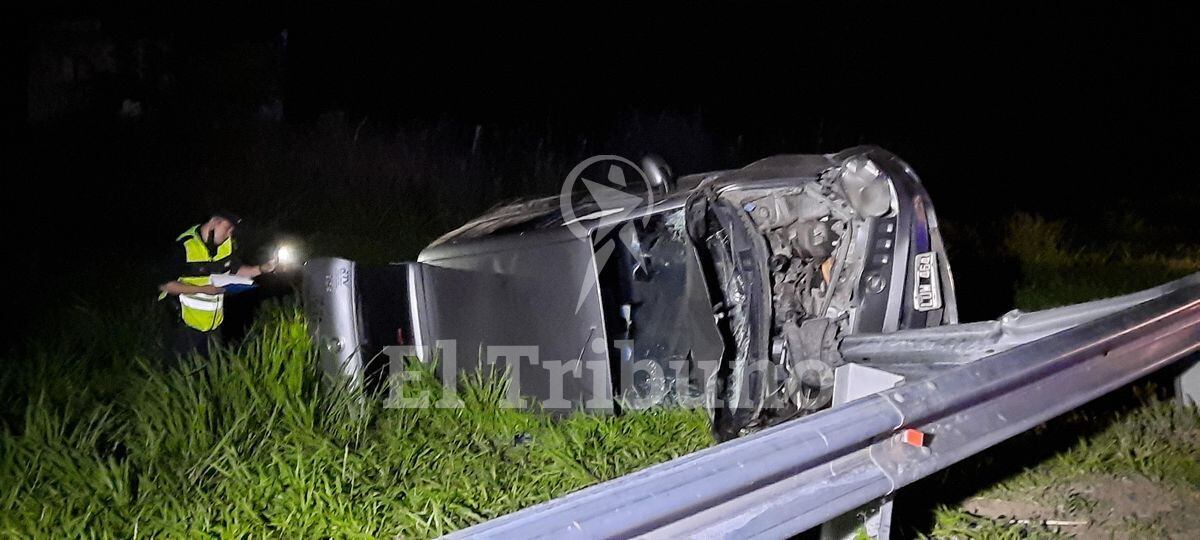 Tres integrantes de una familia murieron en un terrible accidente.