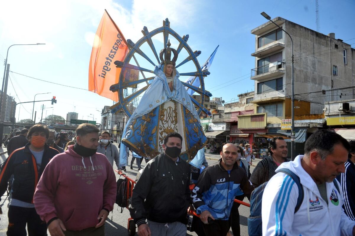 Peregrinación de Luján: miles de creyentes pidieron por “la salud, el trabajo y la familia”
