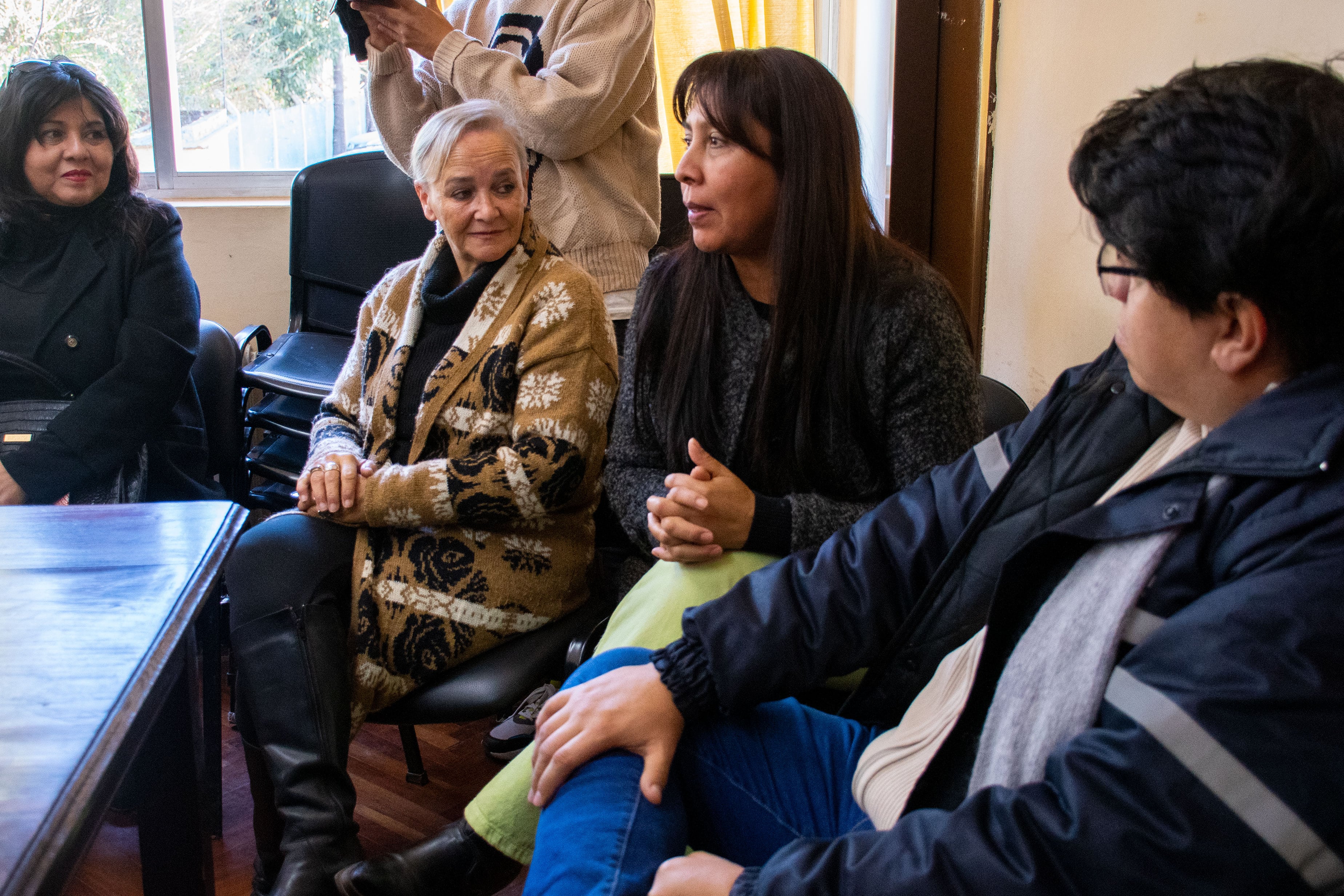 Ediles y dirigentes vecinalistas intercambiaron las primeras ideas e inquietudes en la reunión celebrada en la Sala de Comisiones del CD capitalino.