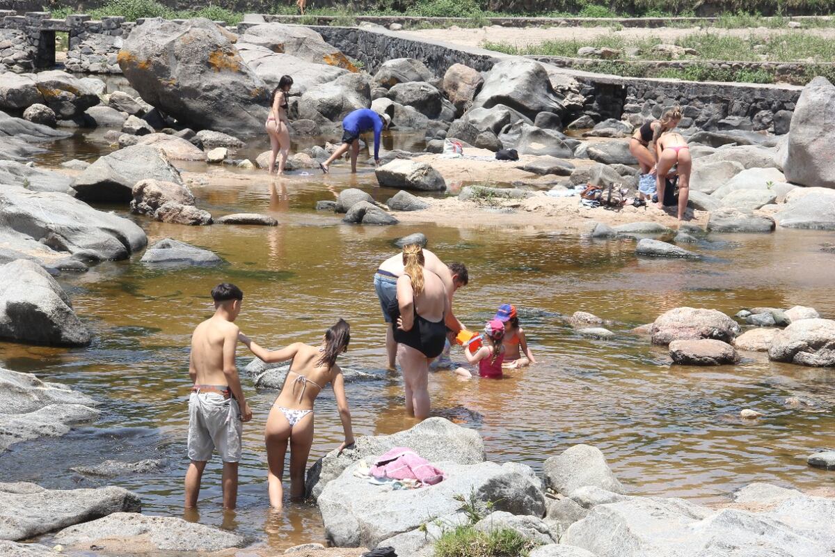 Domingo caluroso en Carlos Paz: se prevén 36 de máxima