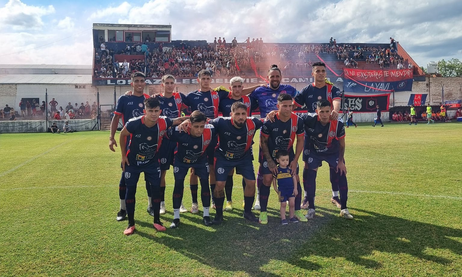 La formación de Las Palmas en el partido ante Alumni de Villa María. (Gentileza @YoSoyFútbol).