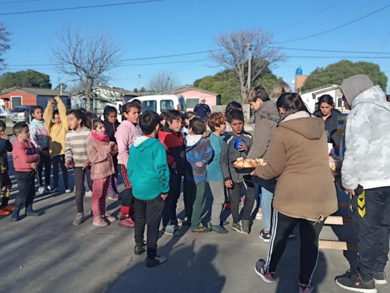 Vacaciones de invierno: encuentro entre las Escuelitas de Fútbol del Barrio Ranchos y Barrio Olimpo