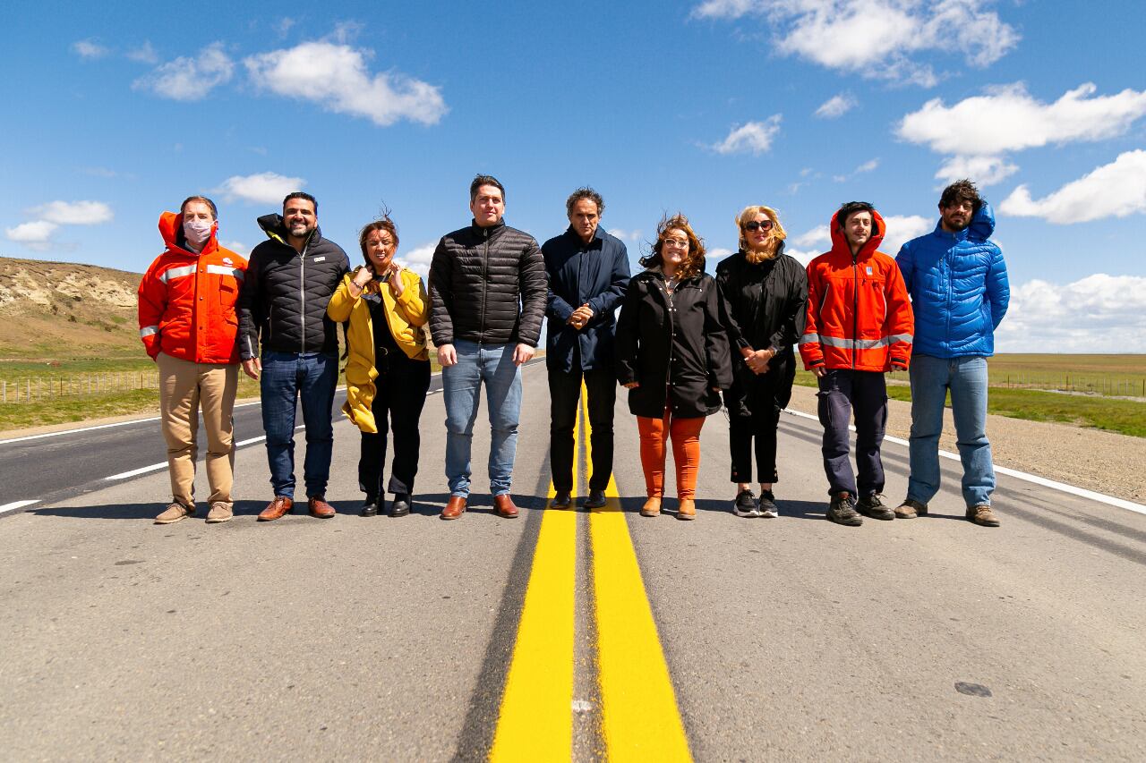 Se inauguró formalmente la pavimentación de 11 kilómetros de la Ruta 3.