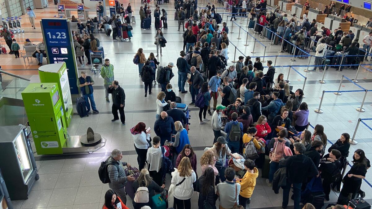 Con la baja del dólar, ¿a dónde eligieron viajar los argentinos y para qué?
