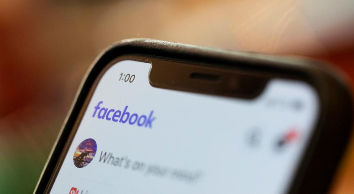 Compró un celular por Facebook, lo fue a buscar y lo balearon