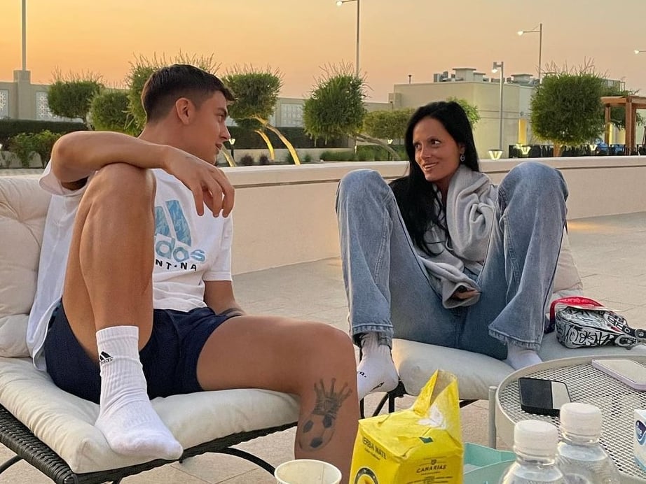 Paulo Dybala y Oriana Sabatini