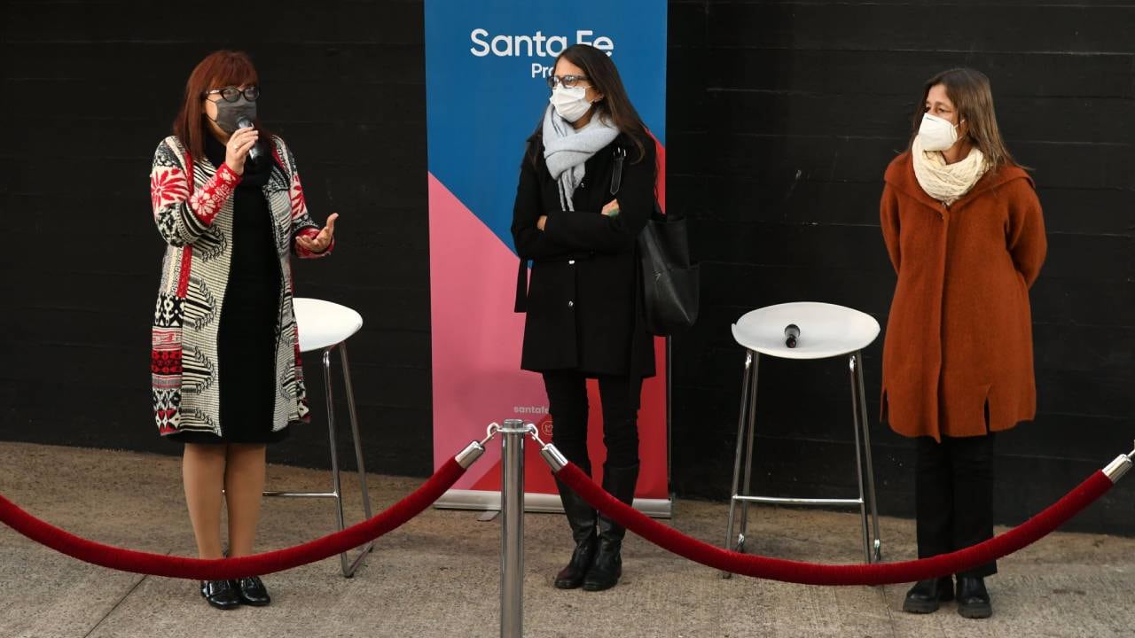 Las tres ministras brindaron una conferencia de prensa luego del encuentro en la capital provincial.